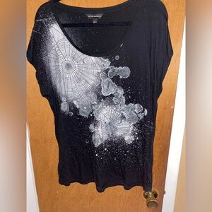 Rock & Republic Black and White Graphic Short Sleeve T-Shirt